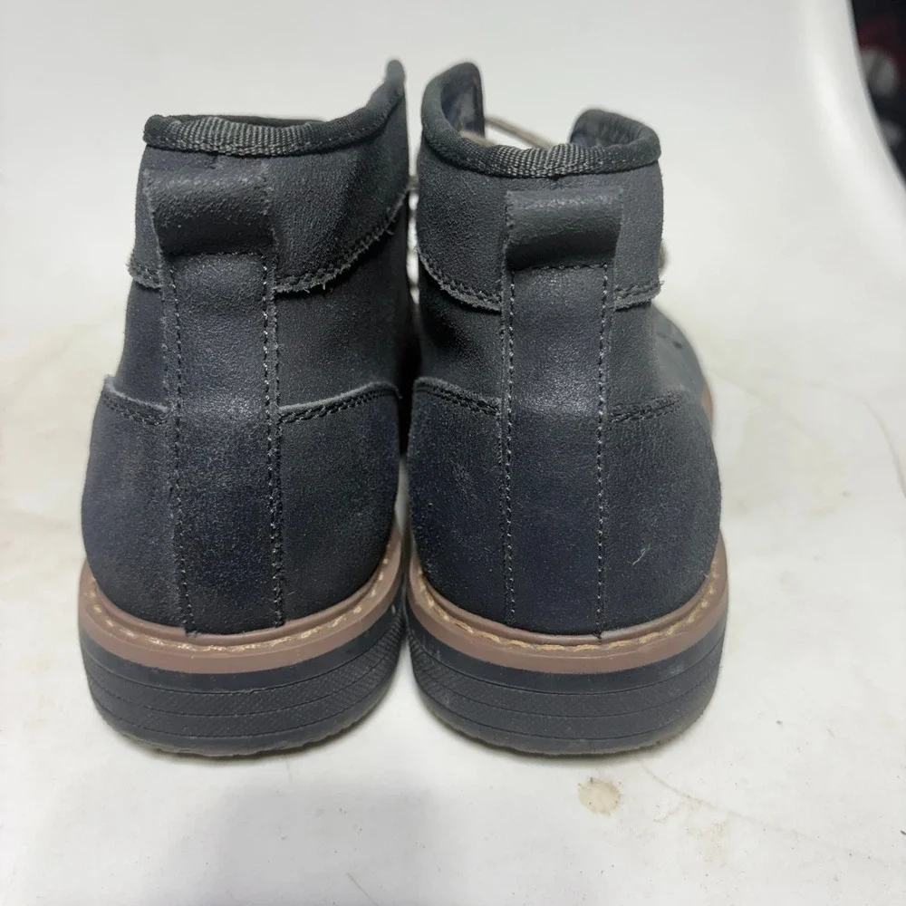 Original Penguin Melvin Chukka Boots Mens 8.5 Gray Leather Lace Up Desert Shoes